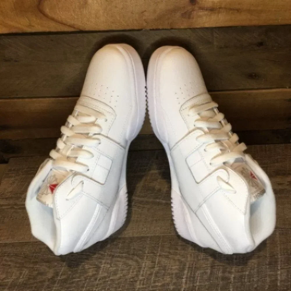 NEW Men’s Reebok Classic Mid OG Sneaker - Picture 8 of 9